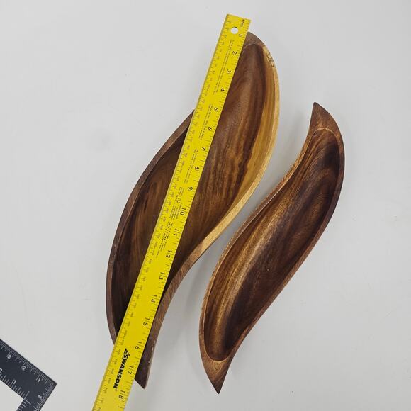 Set of 2 Vintage Genuine Monkey Pod Wood Hand Crafted Large Leaf Dish Bowls - Picture 4 of 9